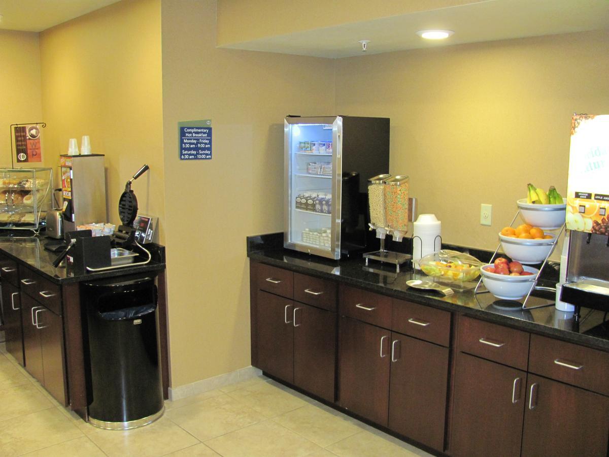 Cobblestone Inn & Suites - Ambridge Zewnętrze zdjęcie