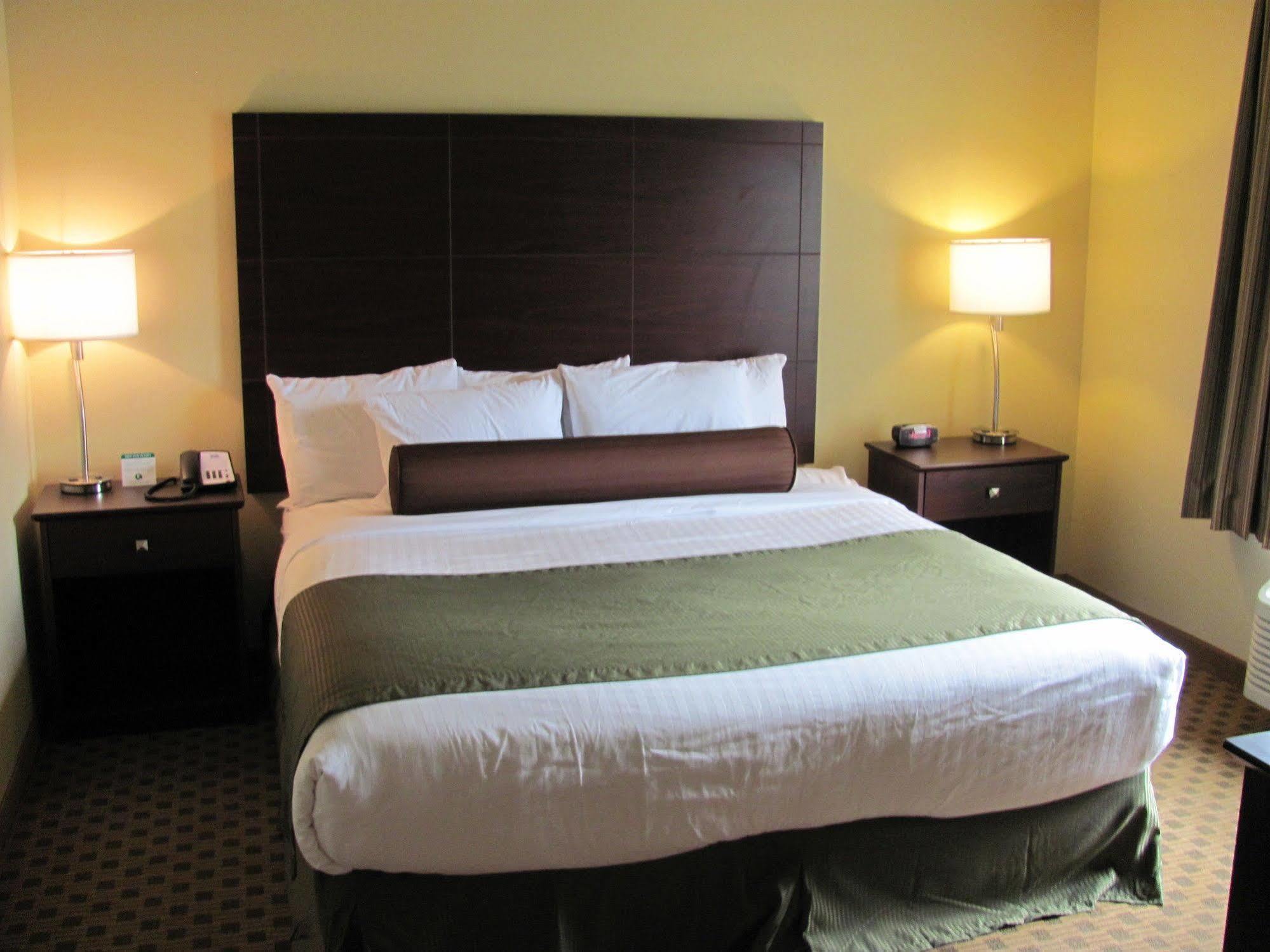 Cobblestone Inn & Suites - Ambridge Zewnętrze zdjęcie
