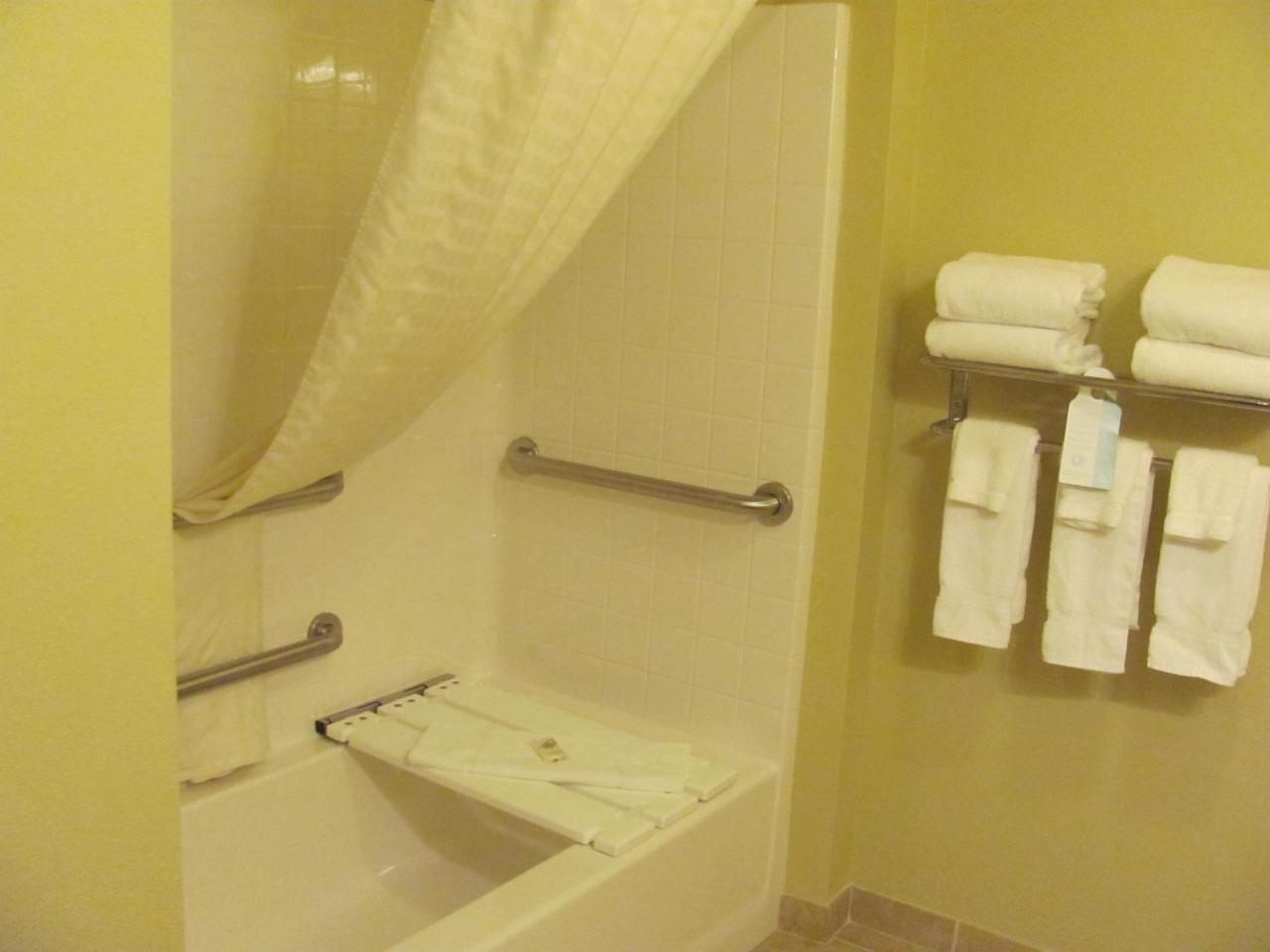 Cobblestone Inn & Suites - Ambridge Zewnętrze zdjęcie