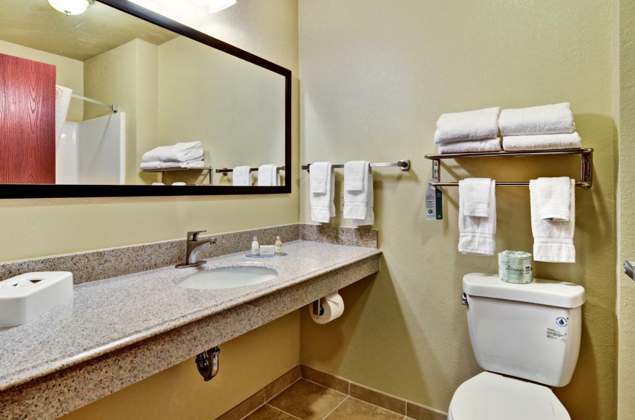 Cobblestone Inn & Suites - Ambridge Zewnętrze zdjęcie